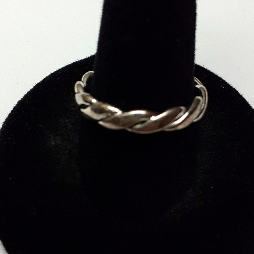925 Sterling Twisted Ring 8